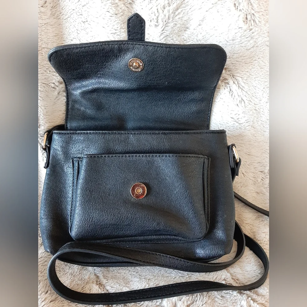 ANTIK KRAFT - Faux Leather Crossbody Snap Front Black - Picture 2 of 13